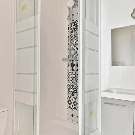 Magnifique Colore #garemontparnasse Apartment Paris